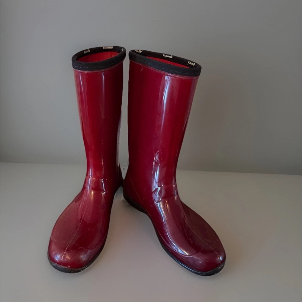 Kamik Gloss Dark Red Rain Boots Waterproof Mid Calf Size 9 VG Condition